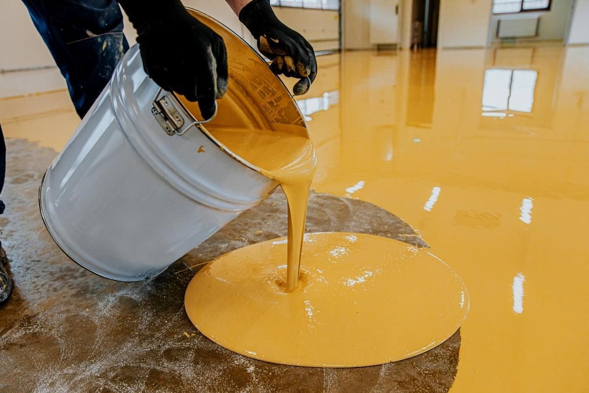 2K paint pour