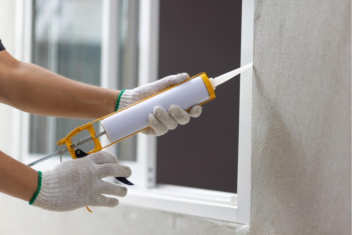 Is Silicone Caulk Paintable? (Is There a Paintable Silicone Caulk?)