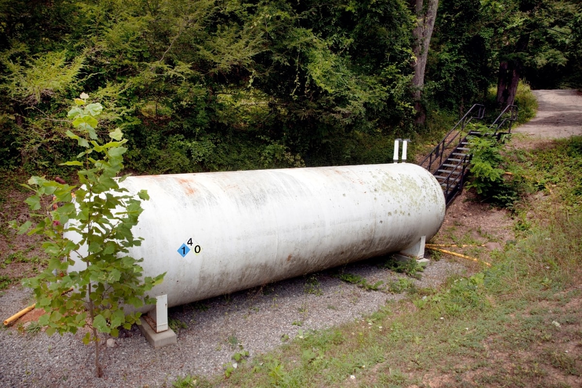 dirty propane tank