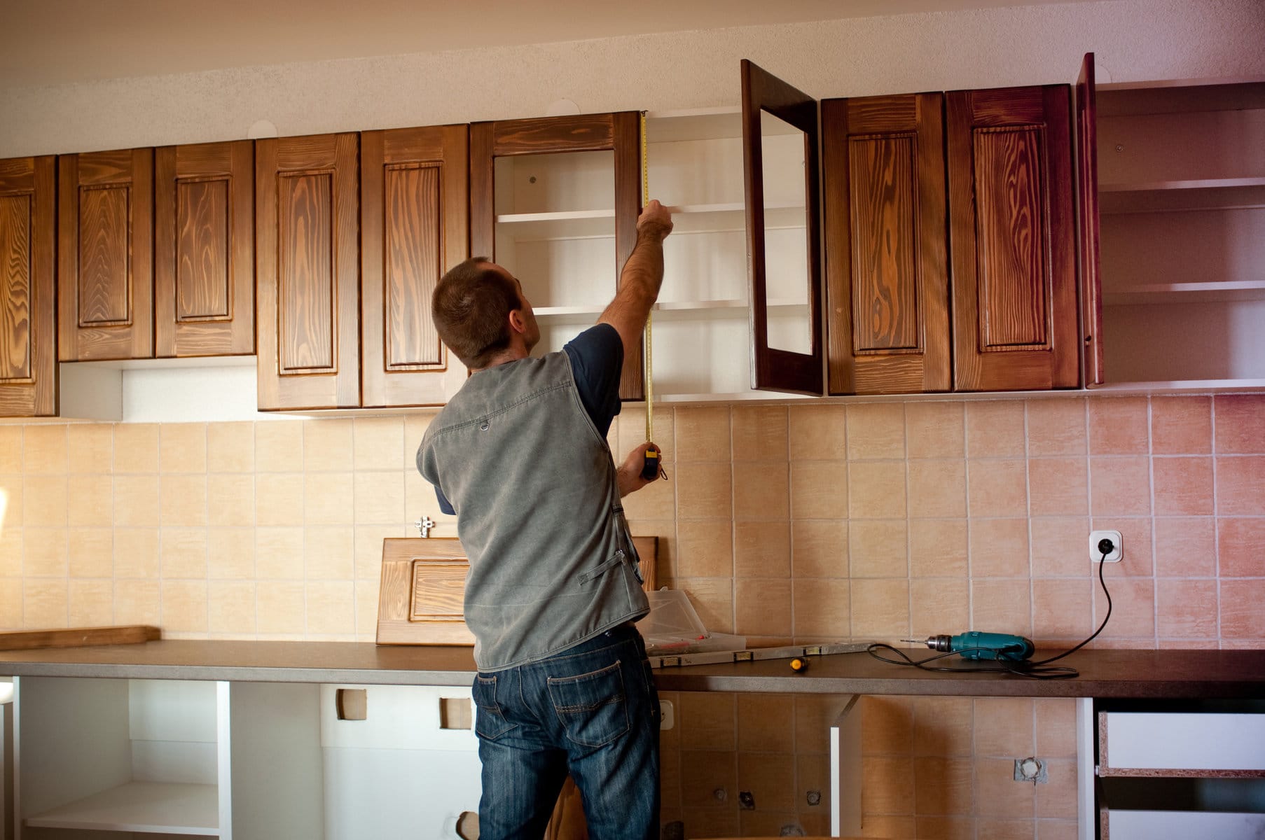 kitchen cabinets removing